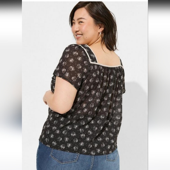 TORRID CHIFFON FLUTTER SLEEVE TOP L - Picture 3 of 7